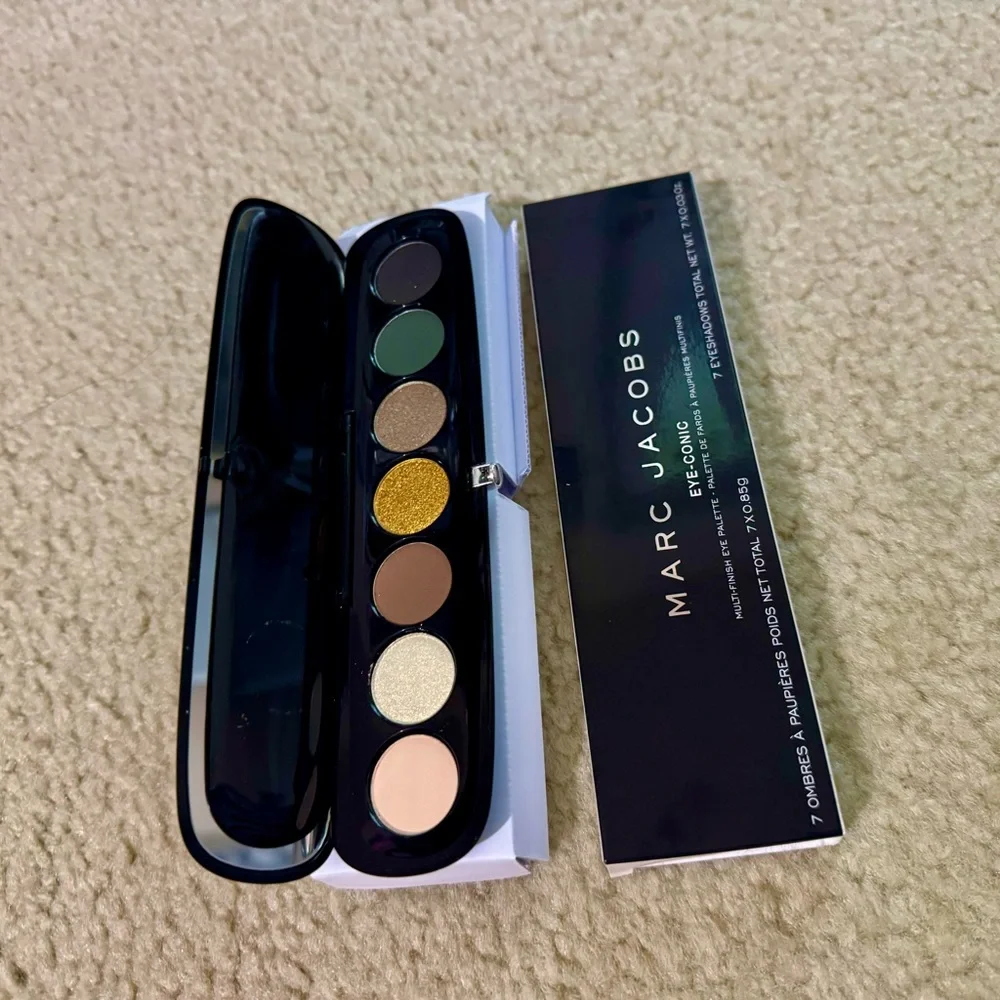BRAND NEW Marc Jacobs Eye-Conic Multi-Finish Eyeshadow Palette LIMITED EDITION - Picture 3 of 4